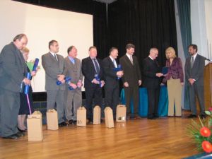 Nagradeni_2005..JPG