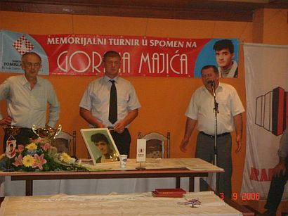 Organizatori.jpg Organizatori.jpg