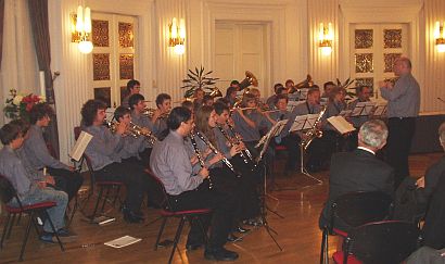 Puhaci_u_Novinarskom.jpg Puhaci_u_Novinarskom.jpg