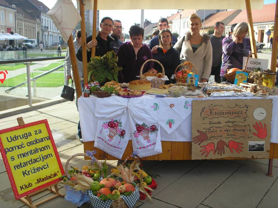 Tamara_Premus_stand_Klub_Maslacak