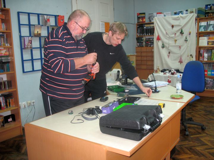 Induktivna_petlja_gluhi_Gradska_knjiznica_2