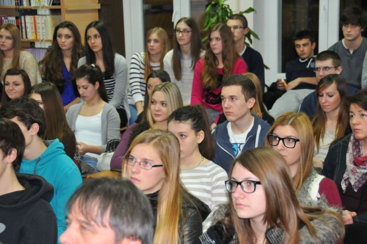 Sajam_studija_2013_gimnazija_Krizevci