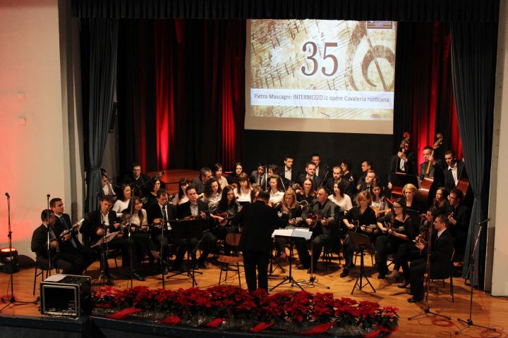 Tamburaski_orkestar_Glazbena_skola_35_godina_IMG_0411_