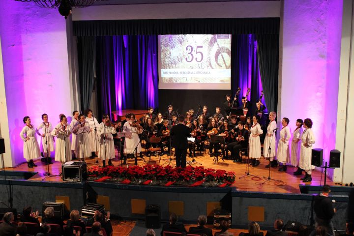 Tamburaski_orkestar_Glazbena_skola_35_godina_IMG_0580_