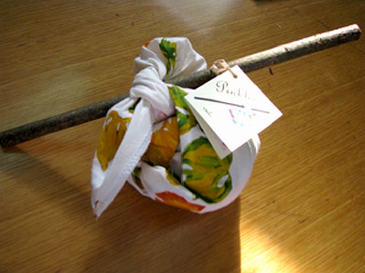 Vuk_na_vratima_pinklec_darovi_Crni_Petar