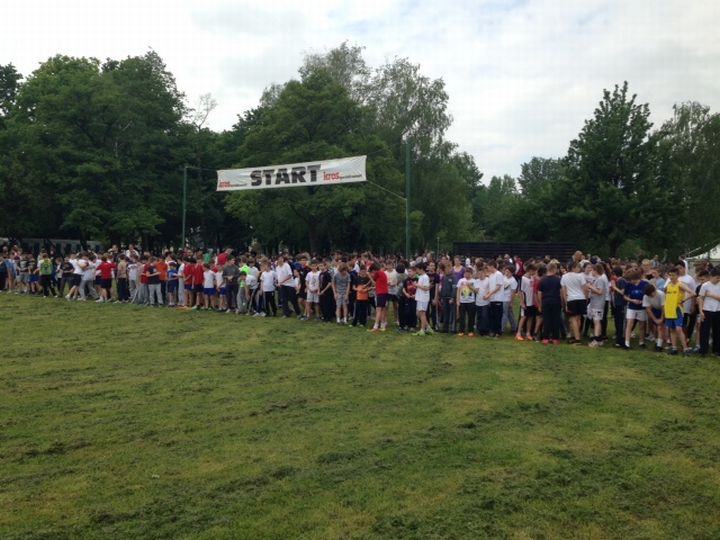 Kros_Bundek3_OS_Sveti_Petar_Orehovec_2014