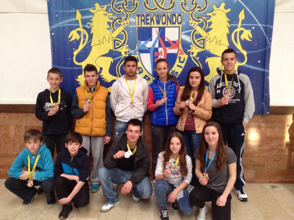 Taekwondo_Radnik_Zapresic_medalje