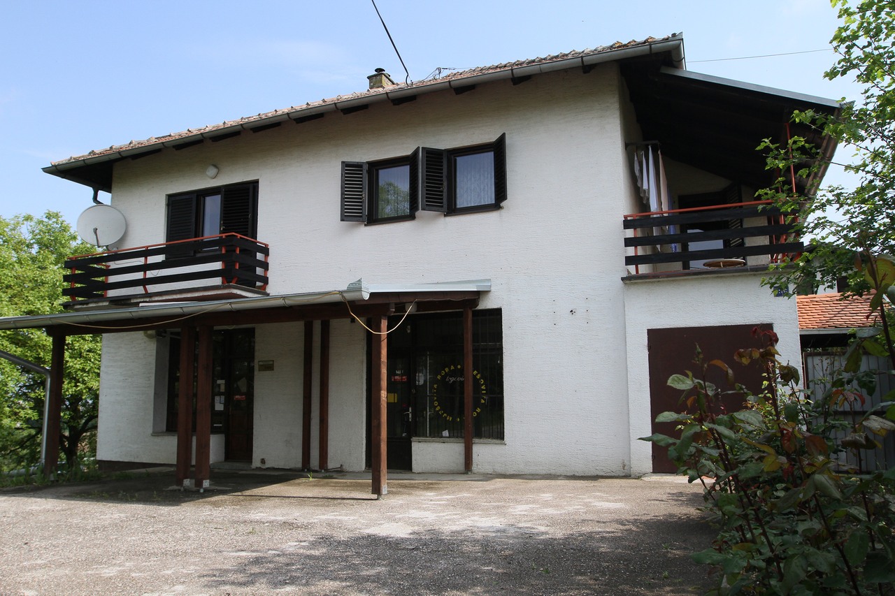 Boze_Ljubica_Udovicic_Cubinec_Oaza_buka_kafic_03_byMarijanSusenj