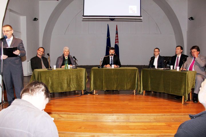 Demokroacija-EU   001