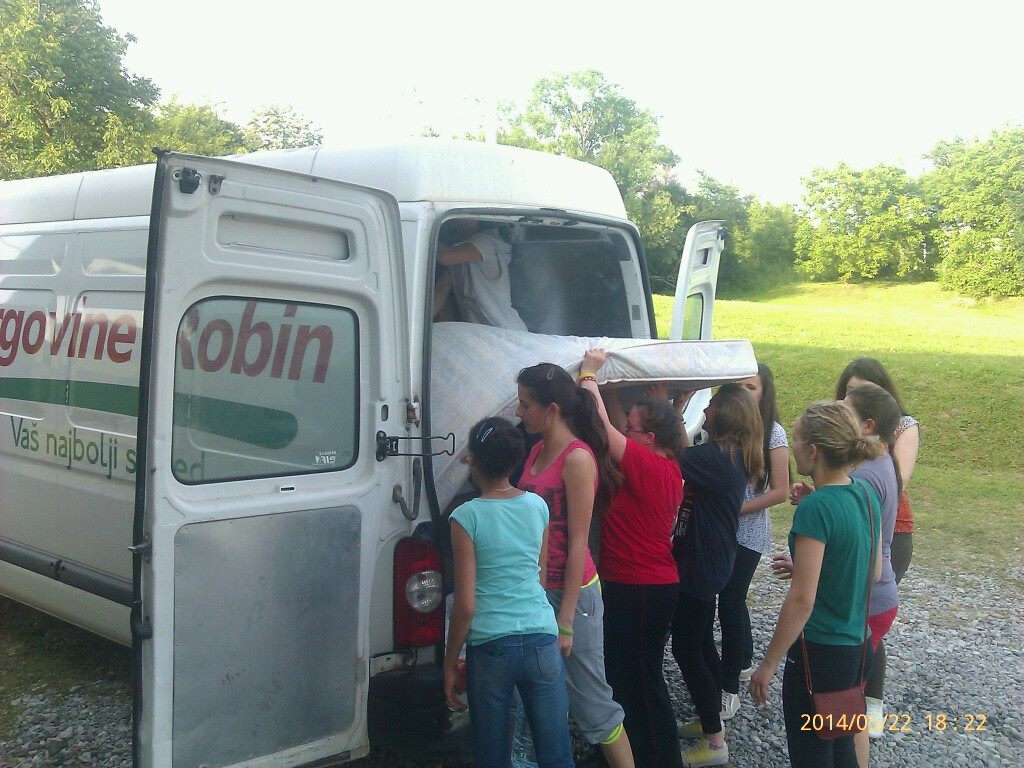 Robin_trgovina_donacije_humanitarna_pomoc_Slavonija_1