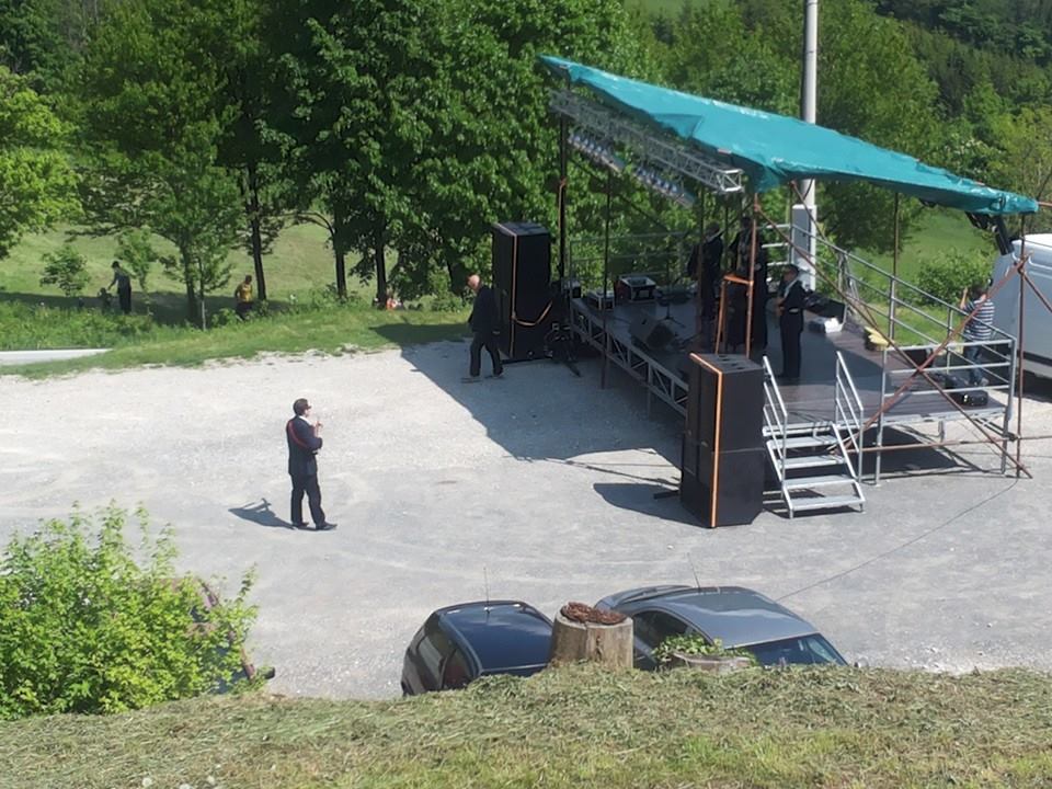 Uncutarije_Kalnik_2014_pozornica