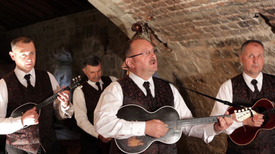 Stjepan_Fortuna_spot_Pleteri_klapa_Pasika_1