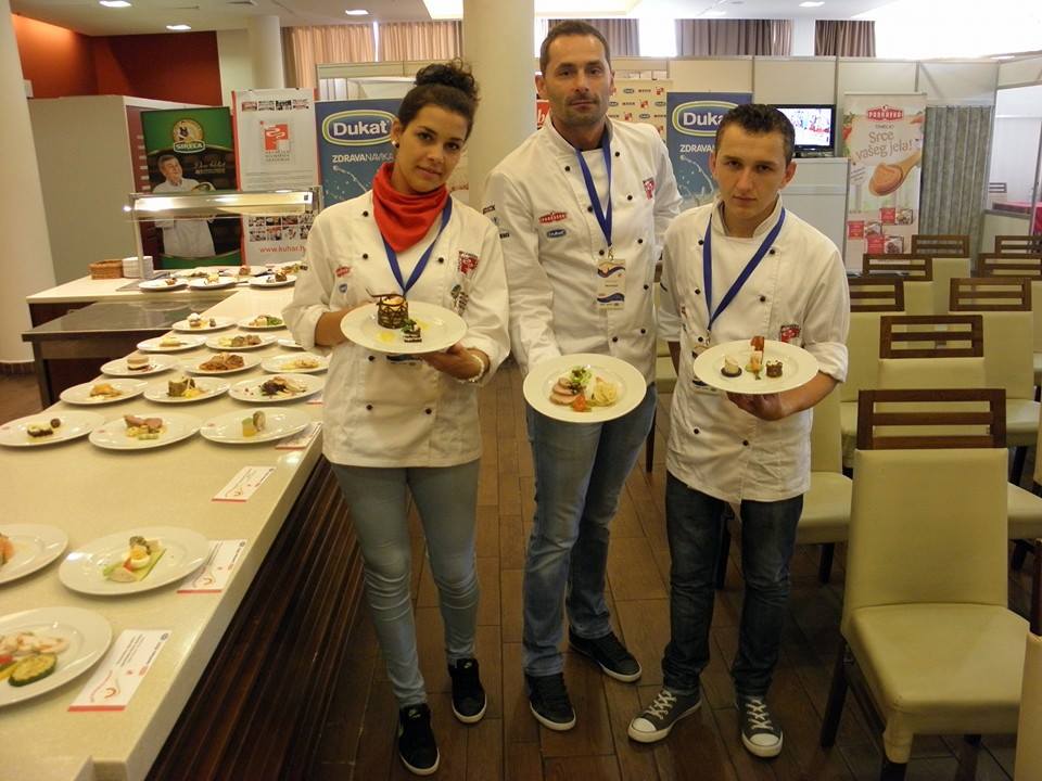 s jelom_Kamelija_kup_kuhari_konobari_natjecanje_Misel_Doskocil