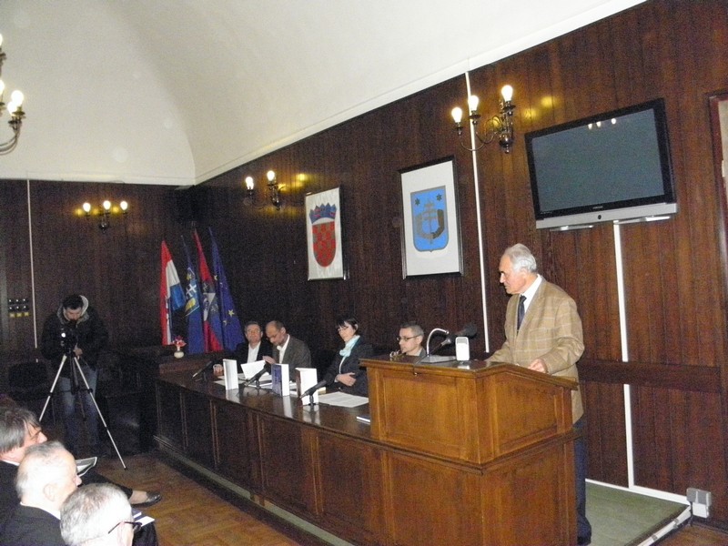 Predstavljanje edicija Zavoda HAZU u Križevcima 26. studenoga 2014. (foto: R.Matić)