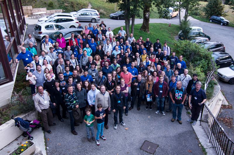 Sudionici The 2014 International Meteor Conference u Gironu,  18. do 21. rujna 2014, prof.dr.sc. Željko Andreić u prvom planu