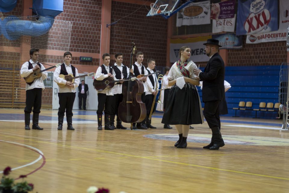 folklor_11_festival_koreografije_krizevci_2015_