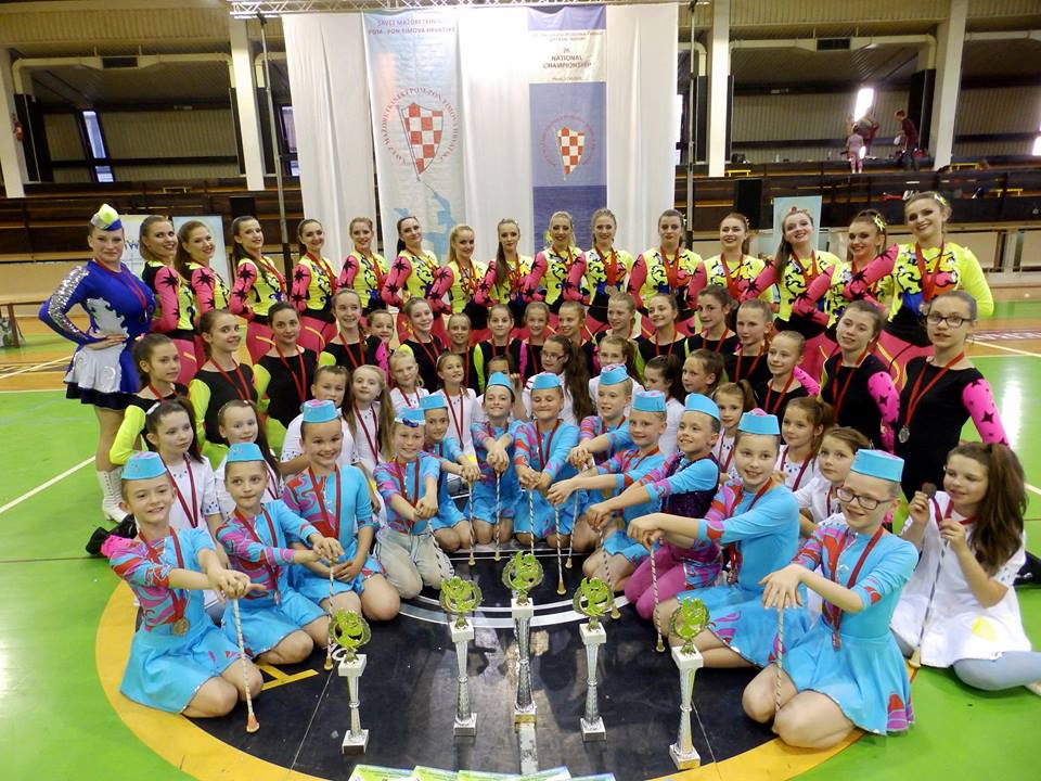 Krizevacke_mazoretkinje_drzavno_prvenstvo_2015