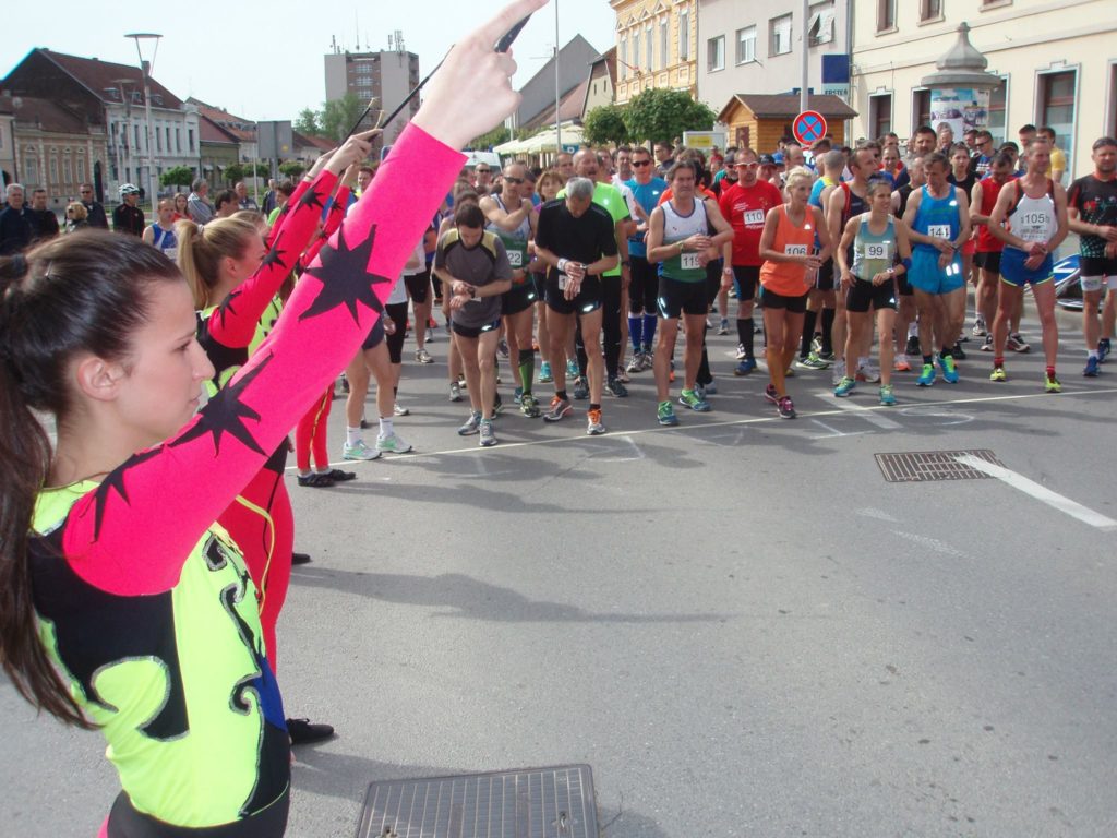 Polumaraton_2015_Krizevci_Kalnik_Praznik_rada_1