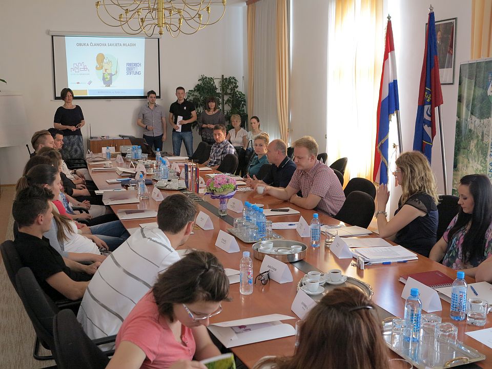 IMG_9945_obuka_savjet_mladih_zupanija
