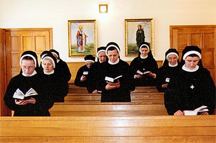 sestre_bazilijanke_casne_3