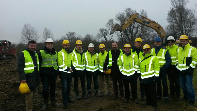 izvođači radova i nadzora radova i projektni tim HŽI gradnja pruge