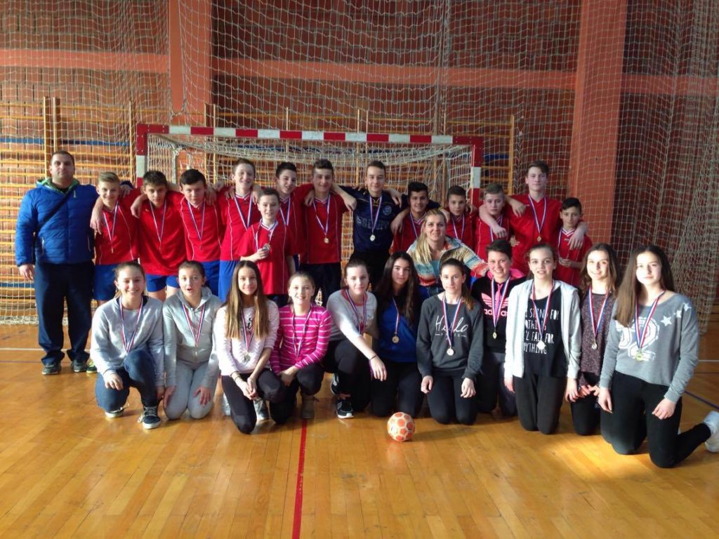 12695631_10153831113191590_1507952526_o_n_nazorovke_orehovcani_medjuopcinsko_rukomet_2016