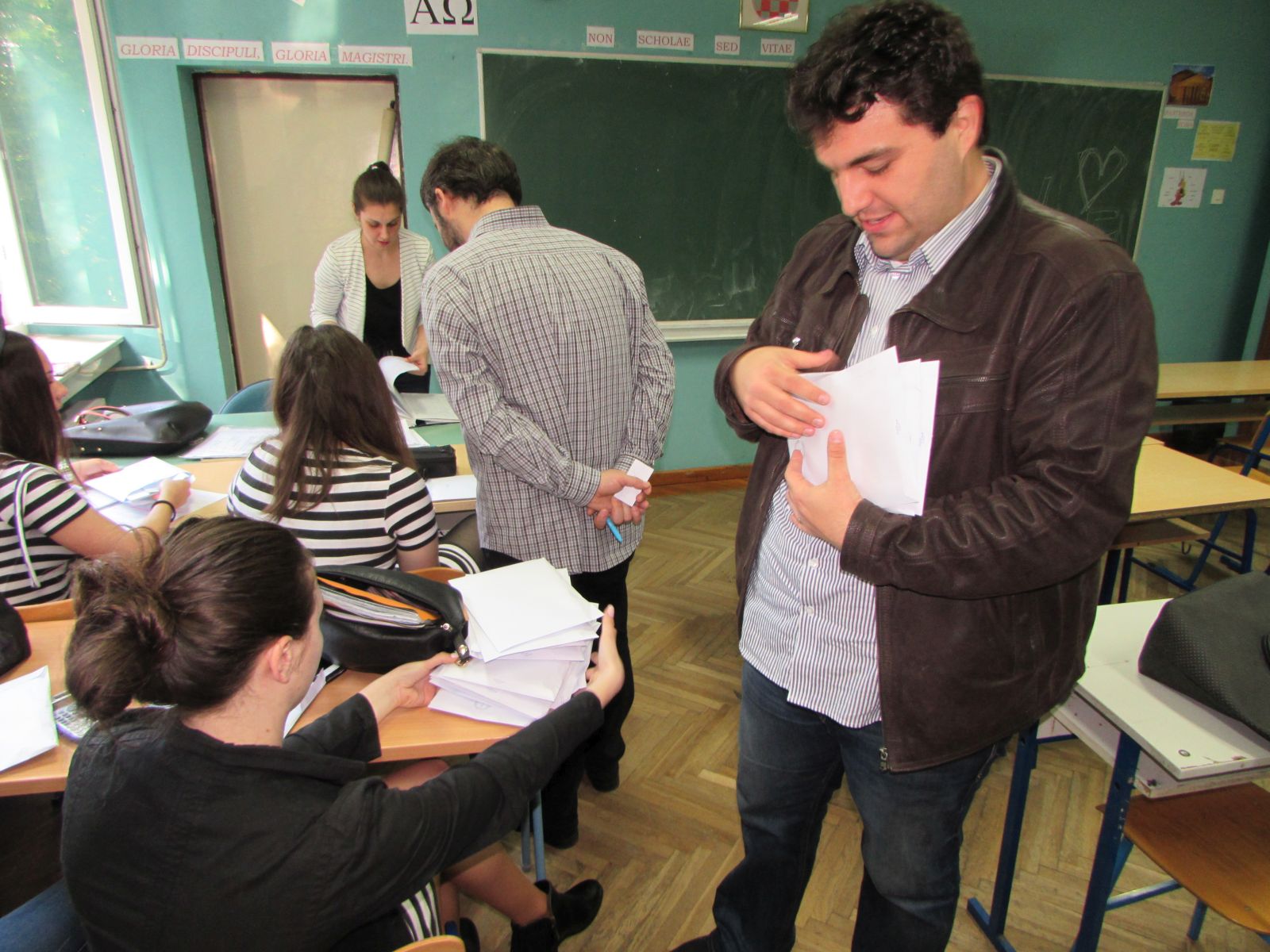 IMG_5772_info_paket_vodic_maturanti_Sajam_studija_Mario_Rajn_POINT