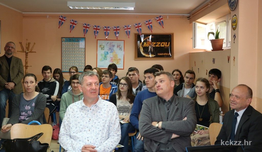 IMG_6787m_centar_stranih_jezika_nika_akreditacija_americka_srednje_skole_Missouri