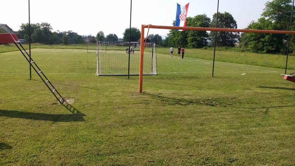 13509376_1026159200795686_1934023153_o_Cubinec_otvaranje_obnova_igralista_by_Mario_Rajn