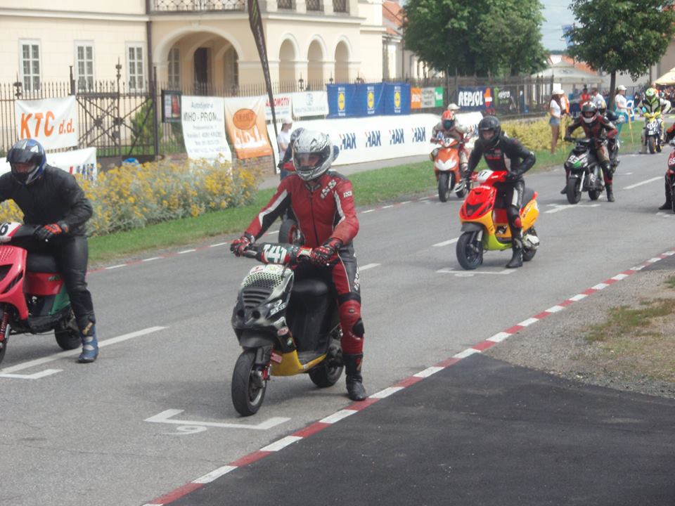13528827_812297978870343_7368474419855756205_n_velika_nagrada_krizevaca_2016_motociklizam_foto_maurizio_novosel_RKZ