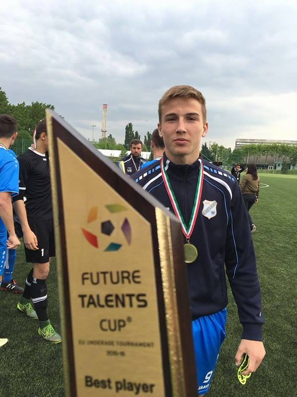 13940910_1918741628352810_1961153889_n