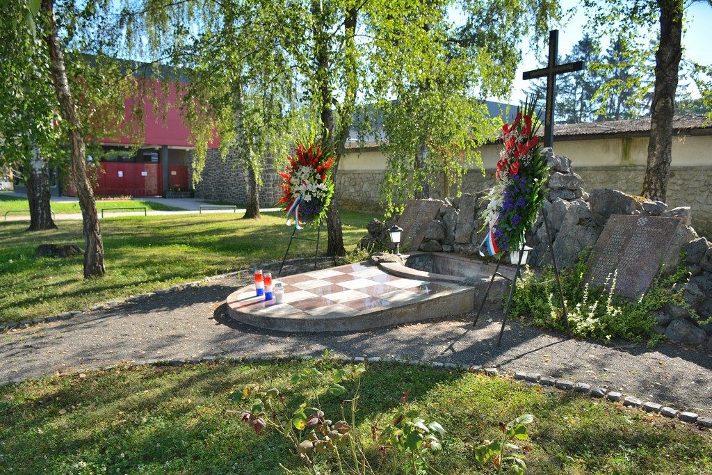 CSC_0459_Dan_pobjede_i_domovinske_zahvalnosti_Oluja_2016_polaganje_vijenaca