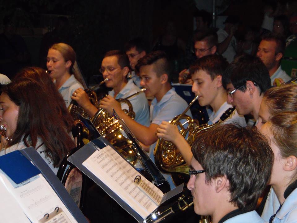 14238136_10208745160620660_873498258150419898_n_gradski_puhacki_orkestar_gostovanje_pirovac_by_nino_ceredar_2016