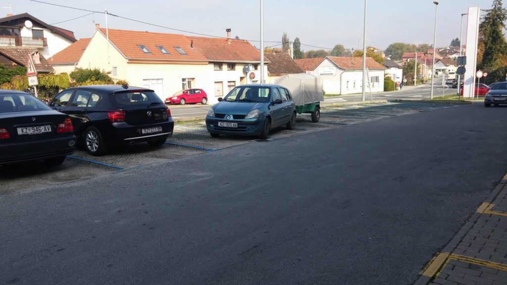 14689315_10209713300416628_2022343074_o_krivo_parkiranje_petra_zrinskog_vidljive_rege