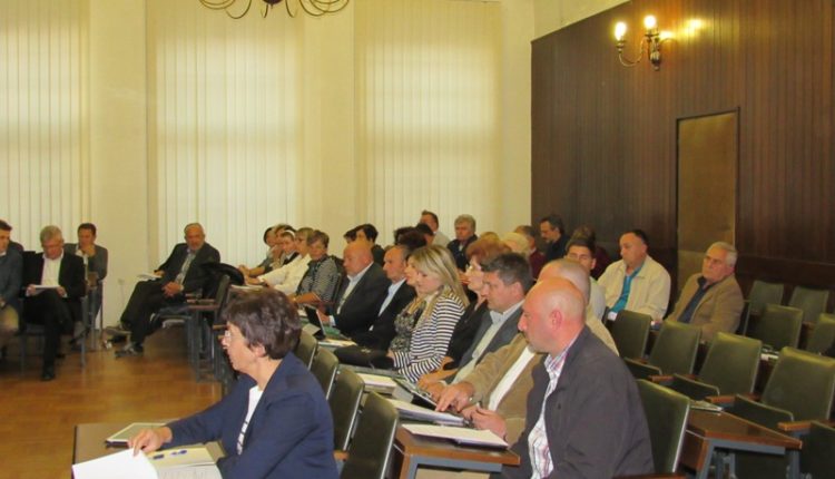 img_3104_gradsko_vijece_uprava_krizevci_sjednica_2016-10