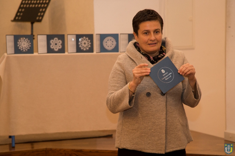 img_3021_cuncana_cipka_turisticki_suvenir_by_kzhr