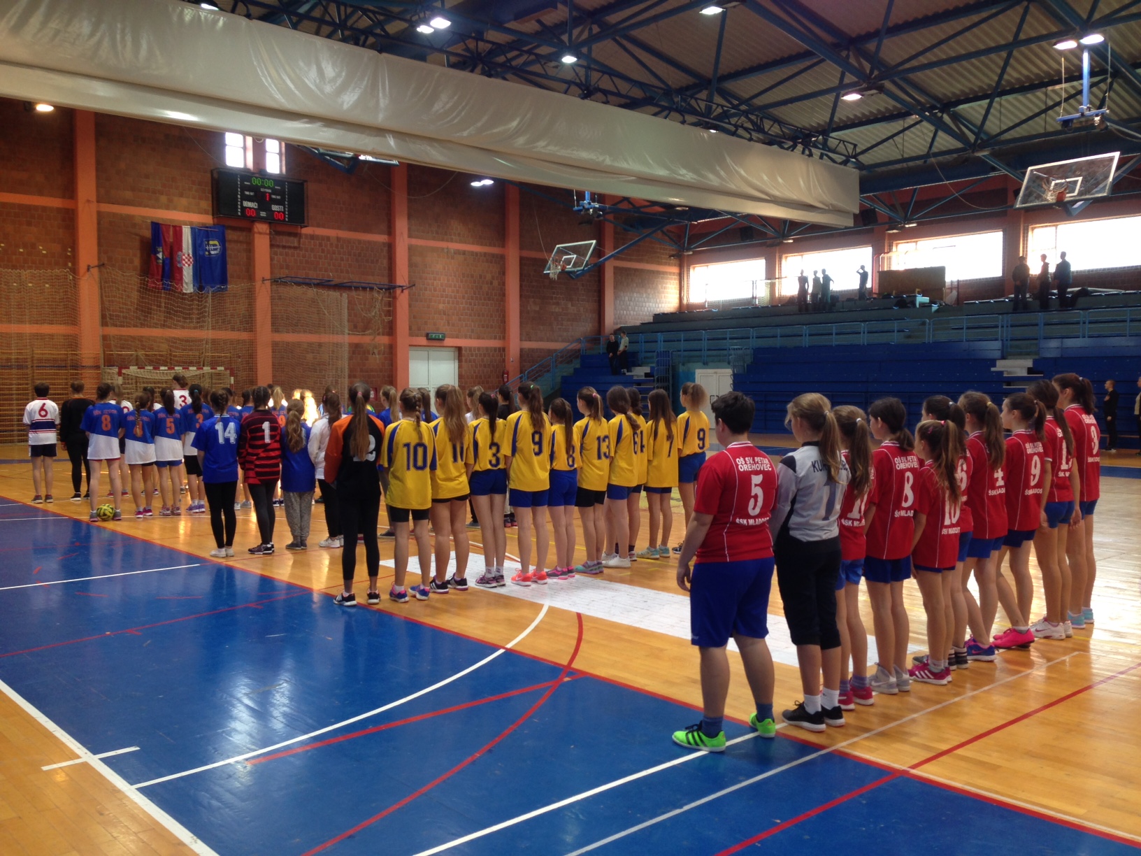 img_7984_futsal_djevojcice_os_sv_petar_orehovec