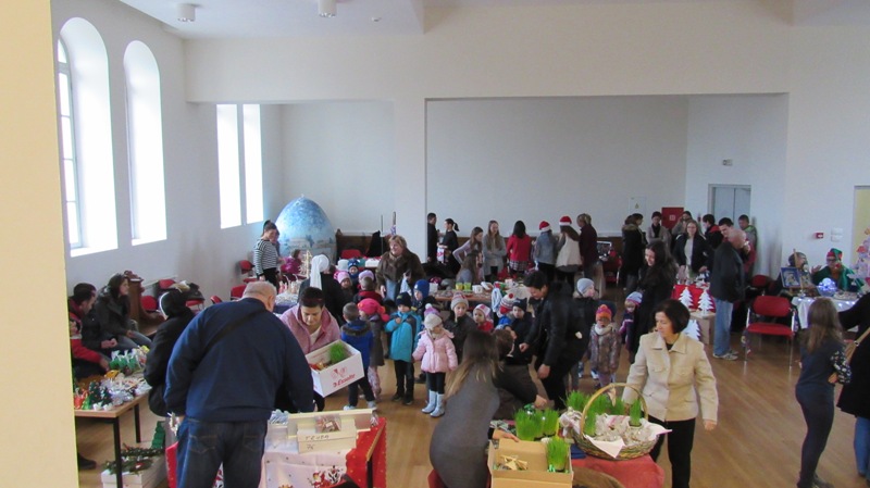 1_mali_bozicni_sajam_by_kzhr