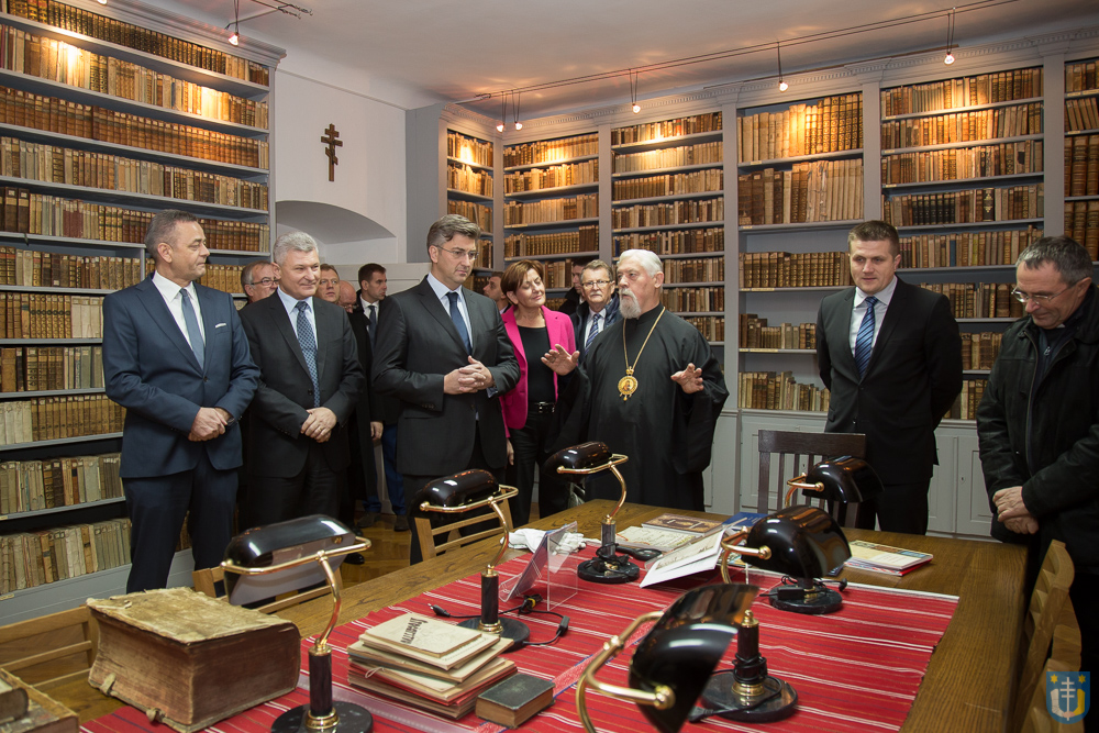 img_5046_andrej_plenkovic_posjet_krizevci_donacija_2016