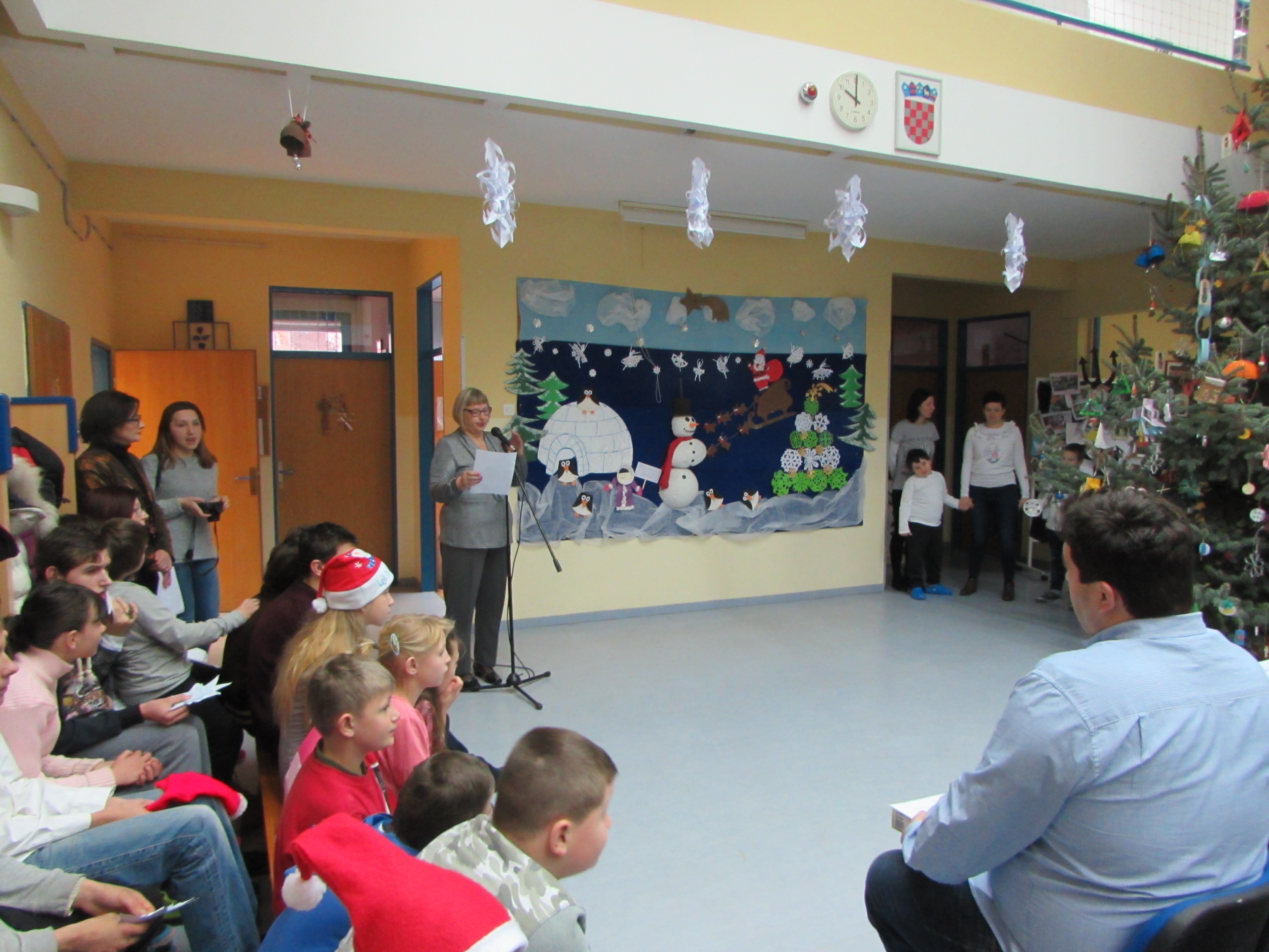 img_6561_udruga_point_zimska_akcija_donacija_oprema_2016_osnovne_skole_coor_mario_rajn