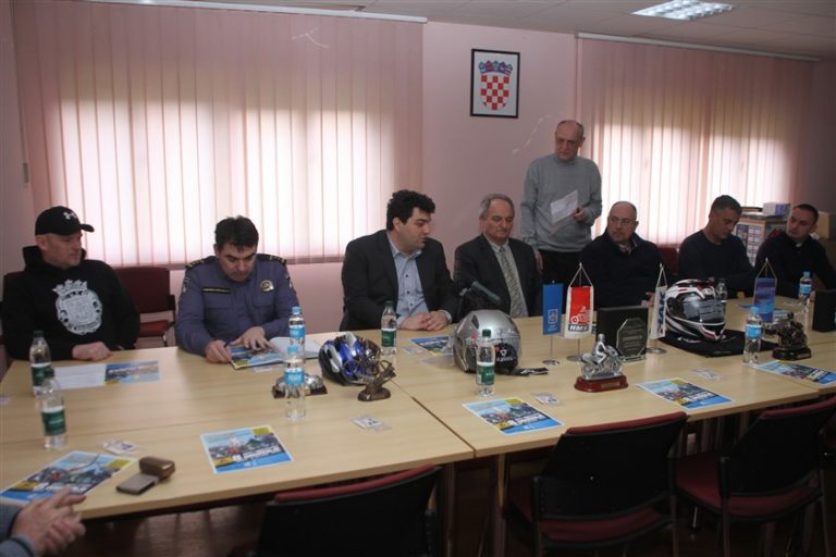 IMG 3107 resize 768x512