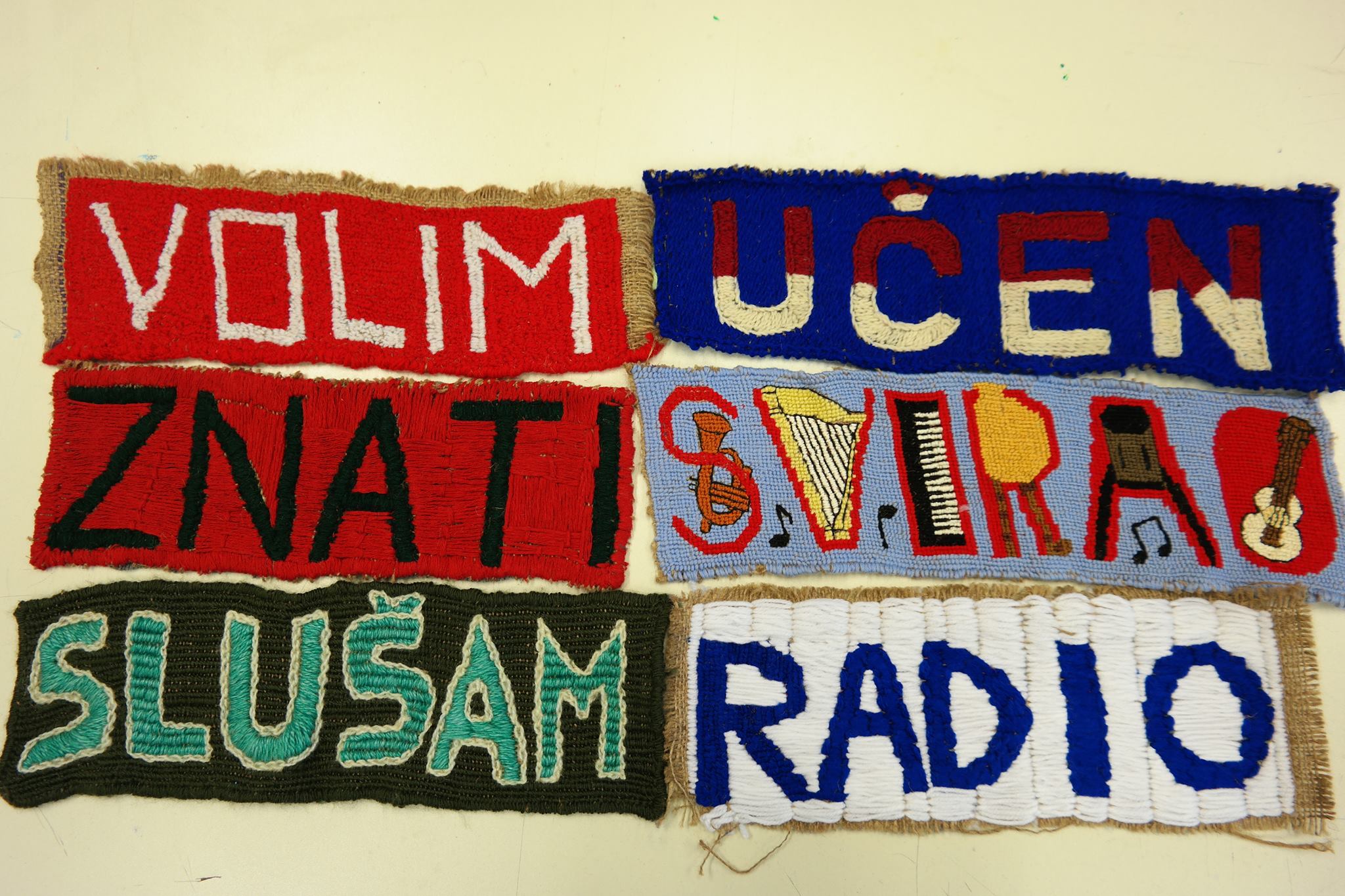 KABINET 24 Prostor zaigranih oblika petak, 27. travnja od 19 sati Galerija K2 u Križevcima