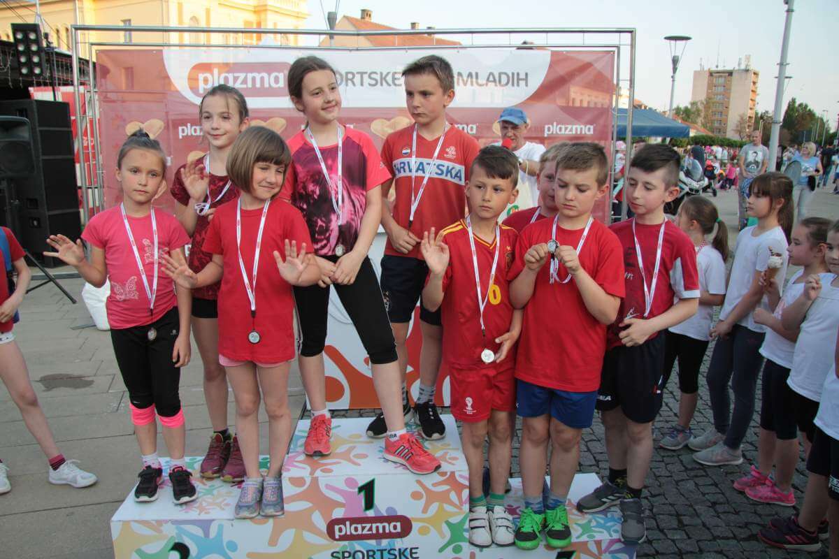  Turneja radosti Plazma Sportskih igara mladih: djeca preplavila Križevce