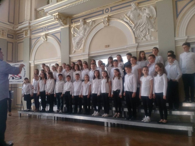 IMG 19ba73335eab7d10565f5881939b2c7c V