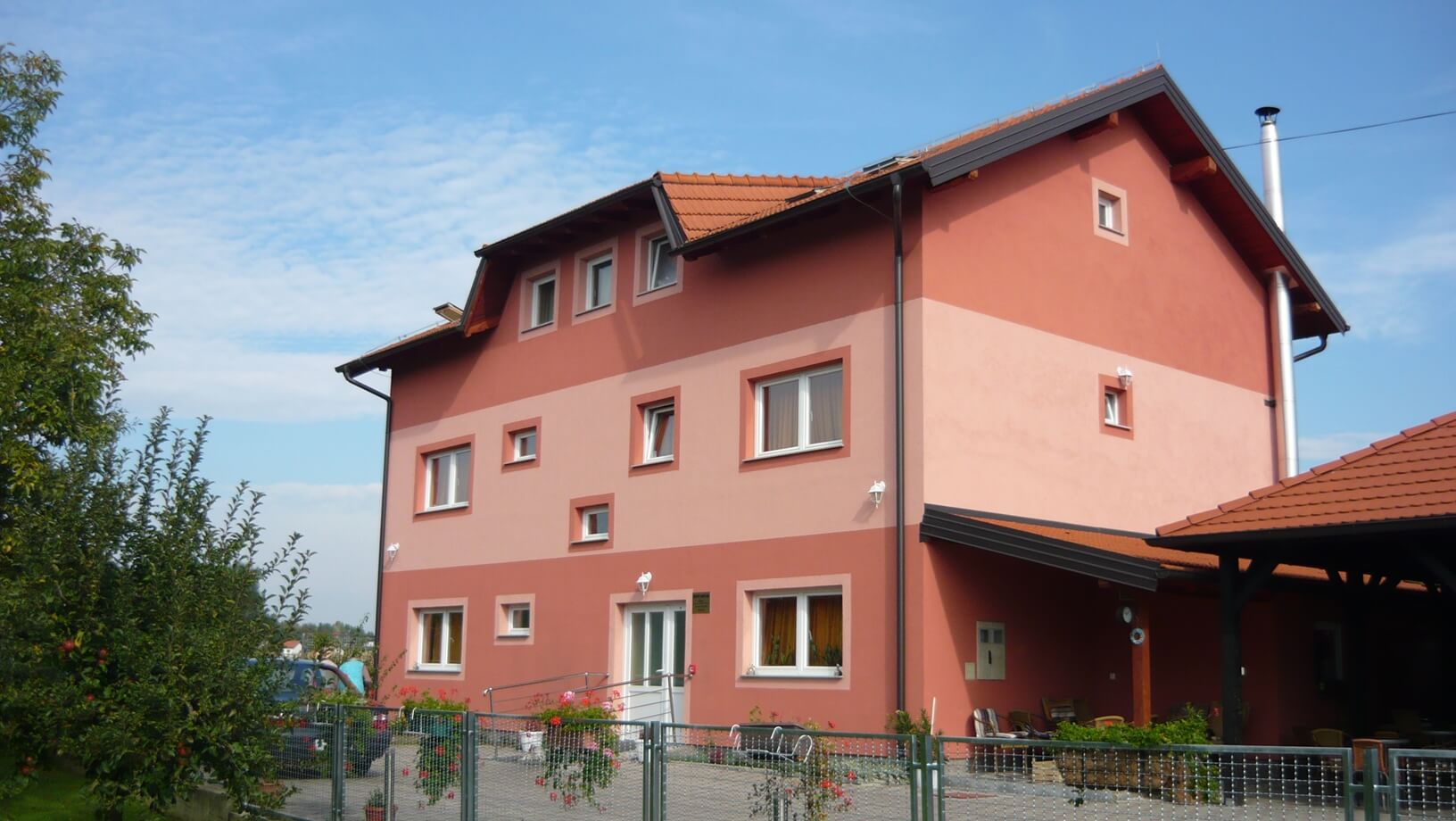 Dom za starije i nemoćne osobe NOVAK