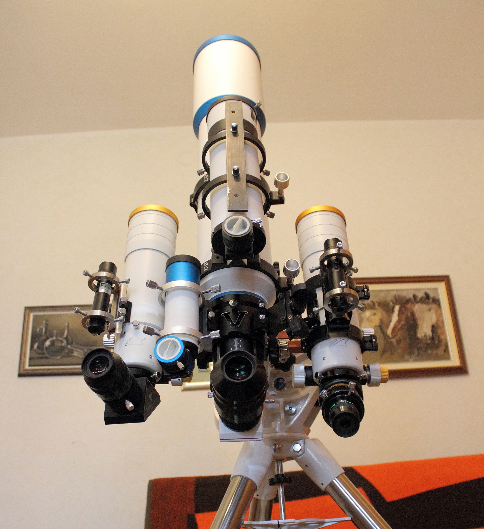 Teleskopi koji će biti sastavljani na izložbi (foto M.Vujić)