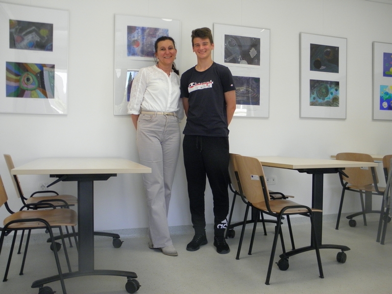 U Temi Krugova razgovaramo s državnim prvakom iz fizike u kategoriji osnovnih škola, Ivanom Vujčetićem, učenikom 8. razreda Osnovne škole Ljudevita Modeca iz Križevaca i njegovom mentoricom, profesoricom fizike Anicom Hrlec