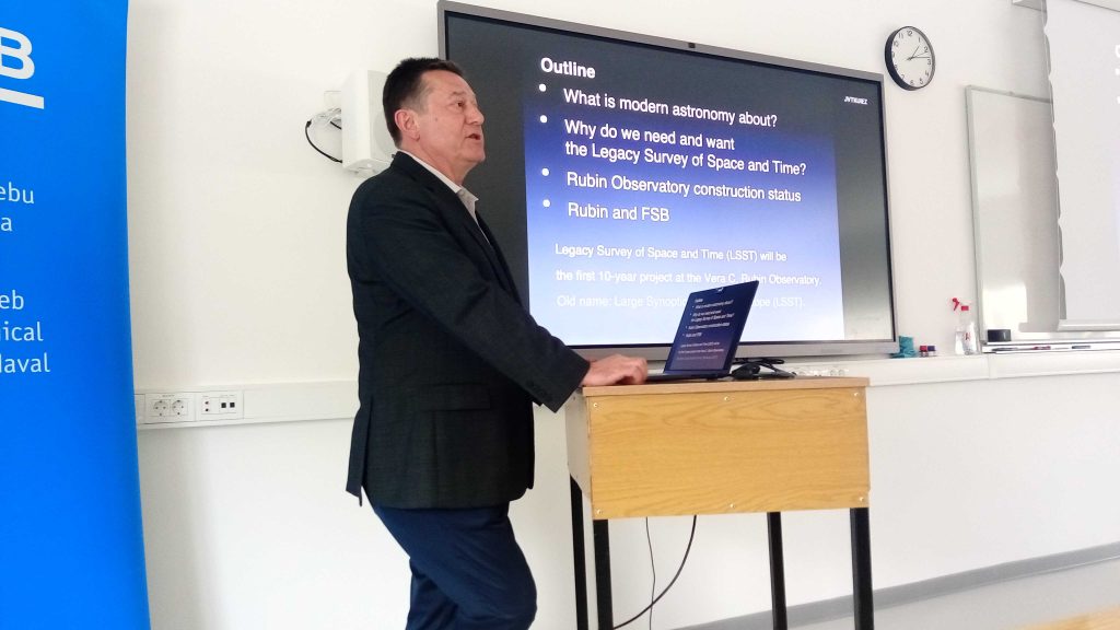 Prof. Željko Ivezić, direktor Opservatorija Vera Rubin govori o svom radu 21. svibnja 2025. (foto R. Matić)