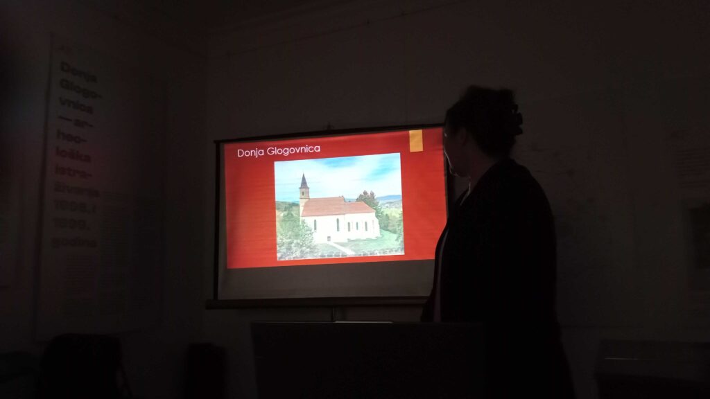 Predavanje mr.sc. Lane Okroše Rožić na ovogodišnjoj Noći muzeja u Likovnoj galeriji 30. siječnja (foto R.Matić)