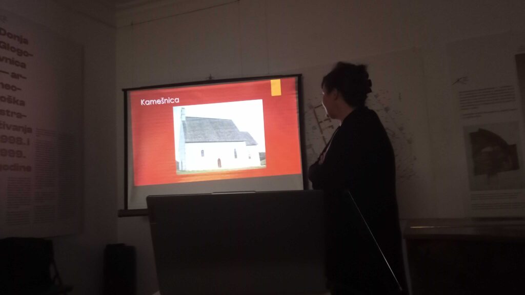 Predavanje mr.sc. Lane Okroše Rožić na ovogodišnjoj Noći muzeja u Likovnoj galeriji 30. siječnja (foto R.Matić)